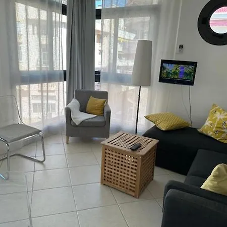 1 Bedroom Next To The Beach And Port Vauban Apartment Antibes